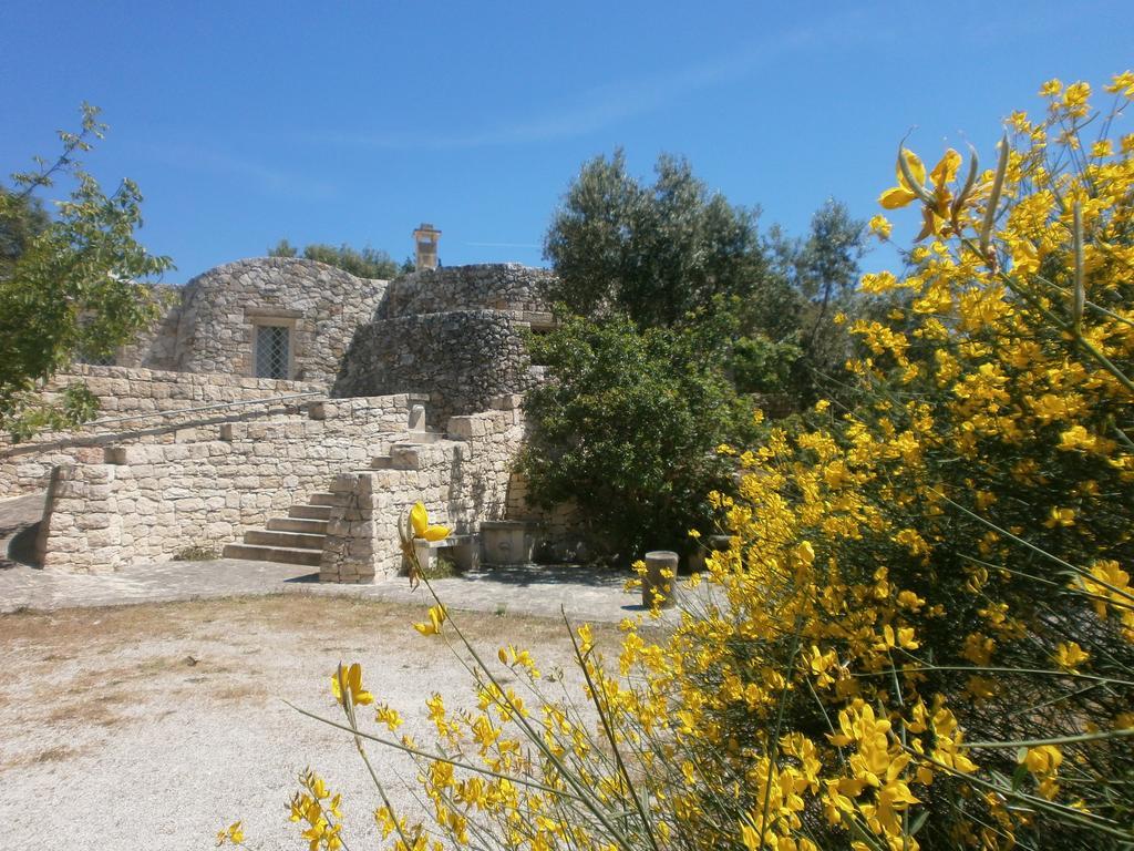 Trullo Villa Giuliana Con Giardino Posizione Panoramica Free Wifi オストゥーニ 部屋 写真