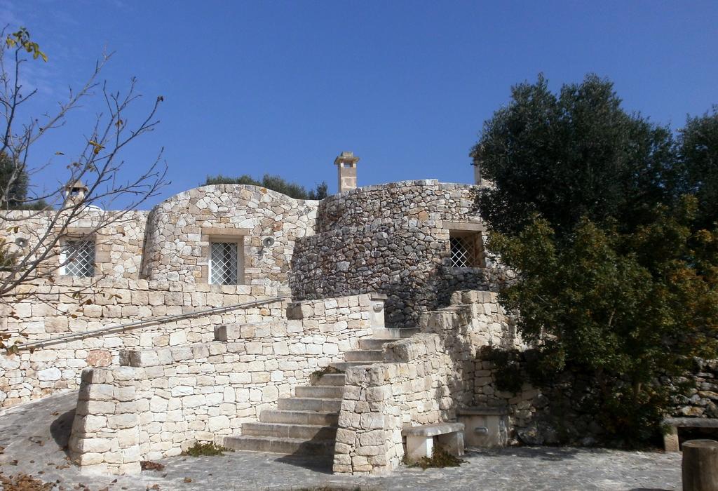 Trullo Villa Giuliana Con Giardino Posizione Panoramica Free Wifi オストゥーニ 部屋 写真